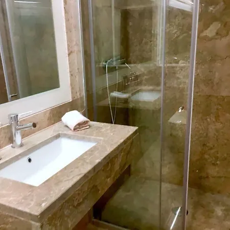 Exquisit Flat Right *